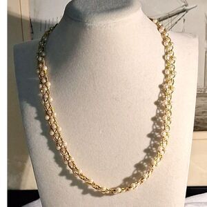 A Vintage Lacey Choker Style Women's Necklace Elegant Cocktail Party Unique